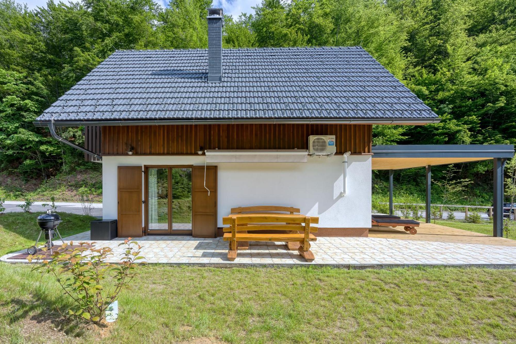 Resort Stari Malni, Osilnica - Vacation Houses Stari Malni Szoba fotó
