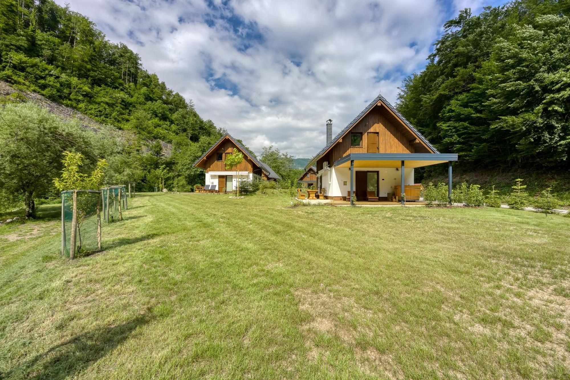 Resort Stari Malni, Osilnica - Vacation Houses Stari Malni Szoba fotó